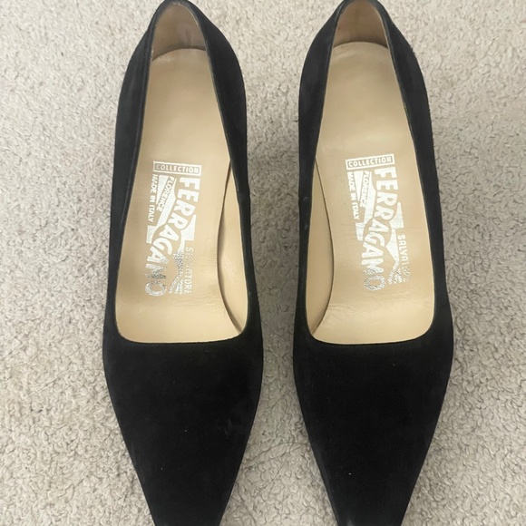Salvatore Ferragamo Sirene Heels - Picture 1 of 6